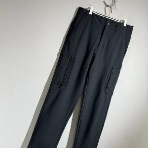 복합소재 경량 보온 의류