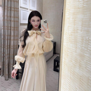 크림 시폰 리본 원피스